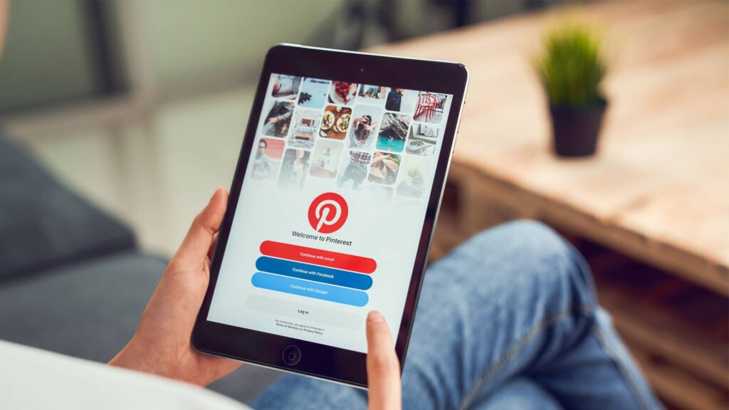 LeAnthony Stephens explains Why You Don’t Need An Audience To Be Successful on Pinterest
